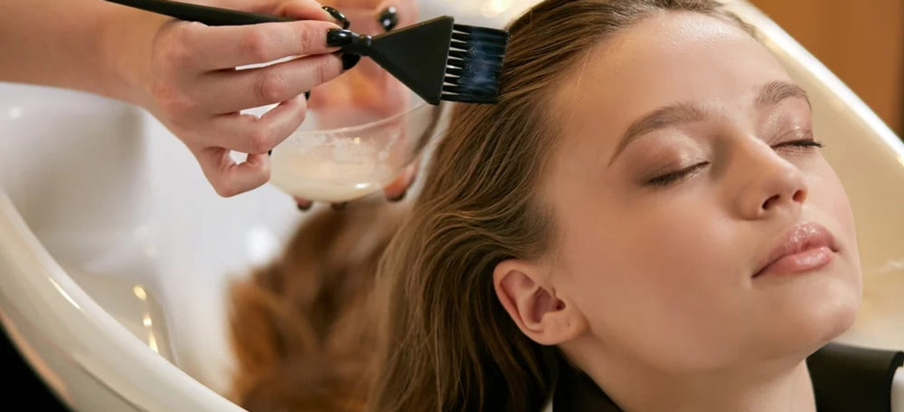 A conditioning hair treatment being applied at Blanche Beauty in Fitzrovia